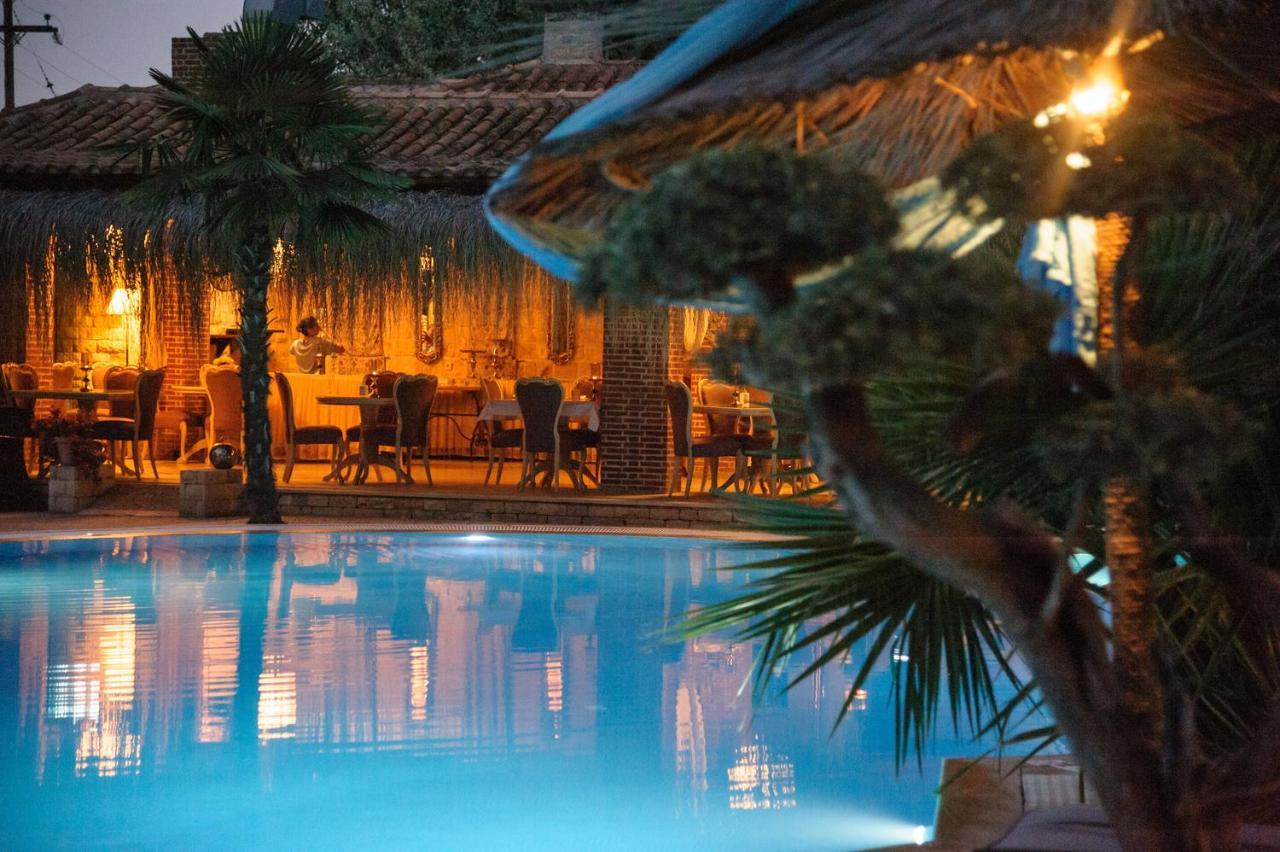 Achtis Hotel Áfitosz Kültér fotó