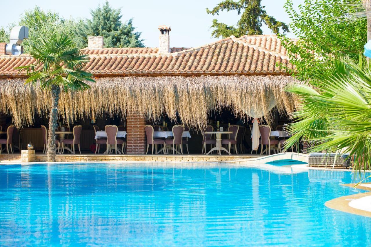 Achtis Hotel Áfitosz Kültér fotó